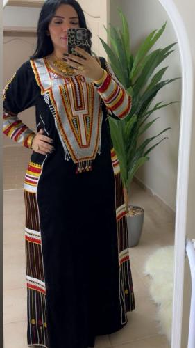 جلابيه خديجه العسيري