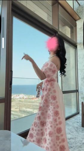 فستان مها الوردى