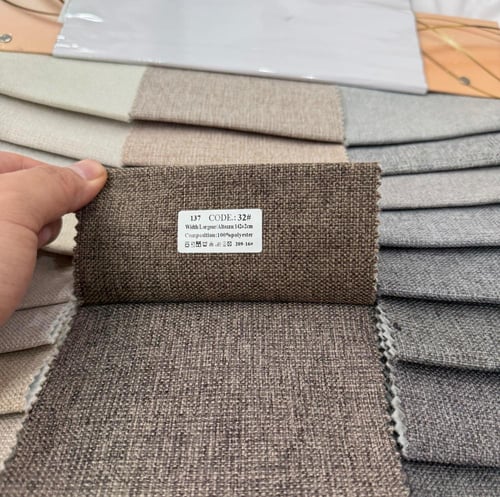 خلفية سرير أطراف خطوط سوداء بقماش شنيل