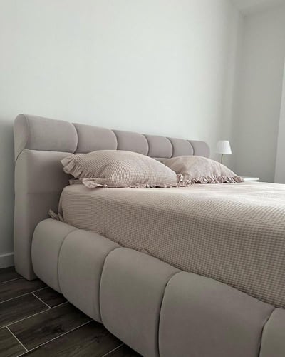 سرير فيرونيكا الفندقي