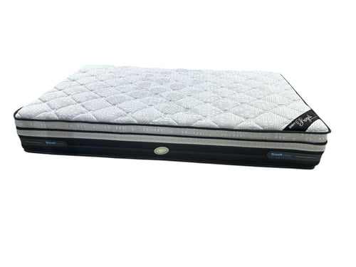 مرتبة رويال الفندقية بوكيت