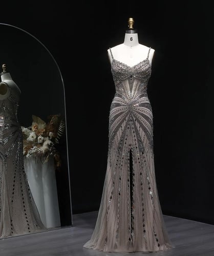 فستان أعراس فاخر تطريز يدوي من سمارا بوتيك-A99