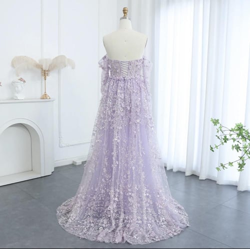 فستان ملكة بورود ثلاثية وأكمام طويلة من سمارا بوتي...