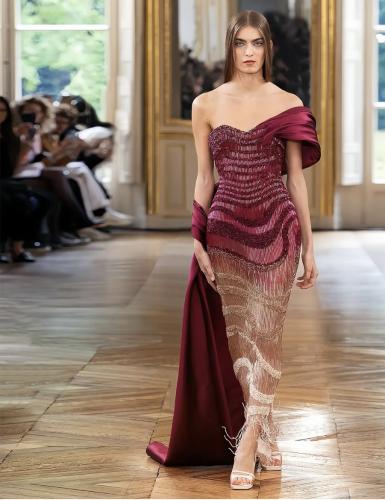 Soft evening dress in shades of red from Samara Boutique - S175