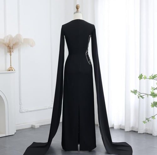 فستان سهرة انيق من سمارا بوتيك بتطريز فراشة-S61