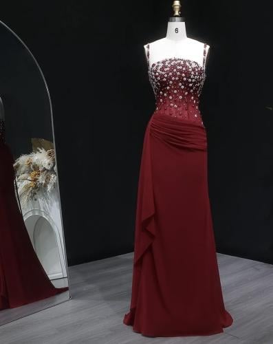 فستان سهرة ناعم لون احمر من سمارا بوتيك