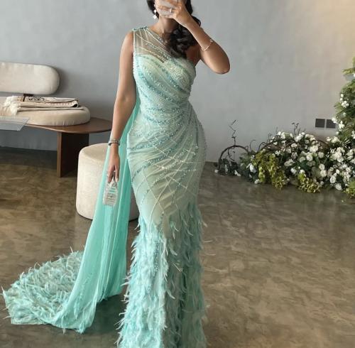 Soft, one-sleeved mermaid evening dress from Samara Boutique - S182