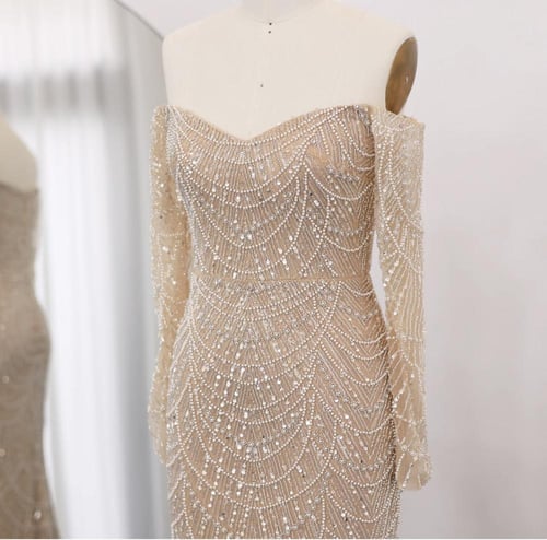 فستان سهرة فاخر تطريز يدوي مع أكمام طويلة من سمارا...