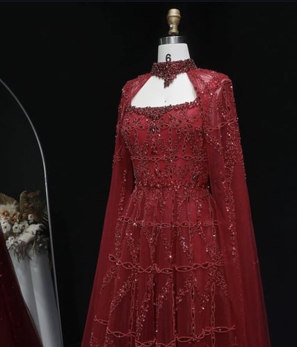 فستان اعراس فاخر احمر من سمارا بوتيك