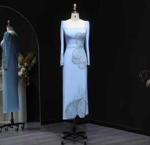 فستان عصري برسمة الفراشة وتطريز رائع من سمارا بوتي...