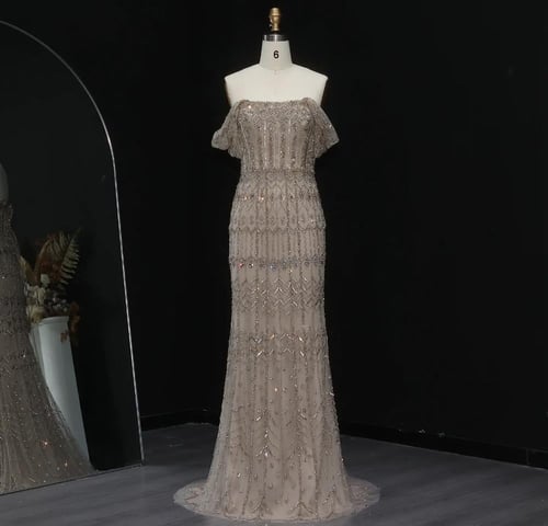 فستان سهرة مميز بتطريز يدوي فاخر من سمارا بوتيك-E6...