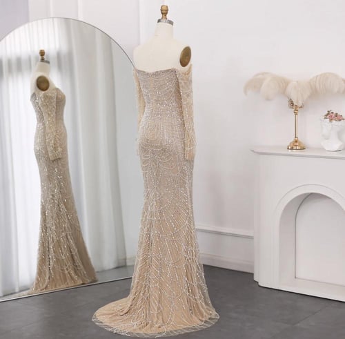 فستان سهرة فاخر تطريز يدوي مع أكمام طويلة من سمارا...