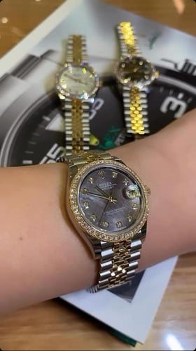 ساعات رولكس نسائي