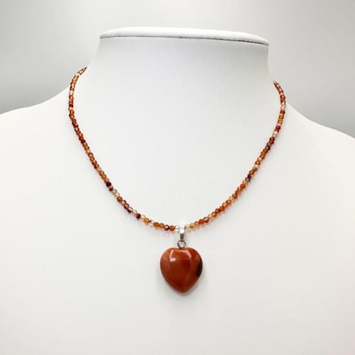 سلسال من حجر الكارنيليان الطبيعي الكريم مع تعليقه...