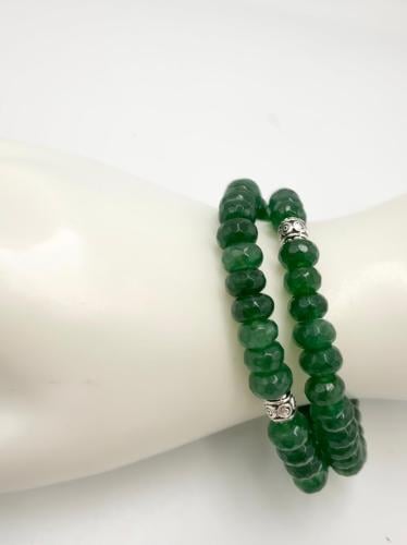 سوار حجر اليشب الأخضرالقرصي المضلع الطبيعي .