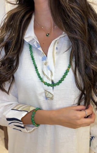 سوار حجر العقيق الأخضر الطبيعي .