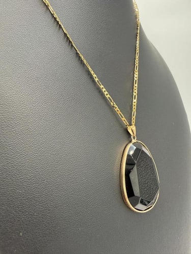 تعليقه حجر الاوبسيديان ( السبج ) الطبيعي مع سلسال...