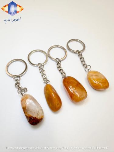 سلسله مفاتيح من حجرالكوارتز الذهبي الطبيعي الفاخر...