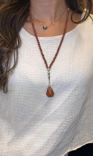 عقد و سبحة حجرالرمل الذهبي لطبيعي الكريم مع توله ح...