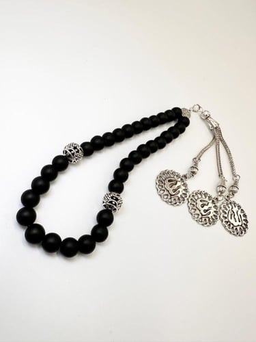 سبحة حجر العقيق الأسود الكريم الطبيعي