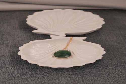 تعليقه حجر الأفنتورين الأخضر الطبيعي الكريم .