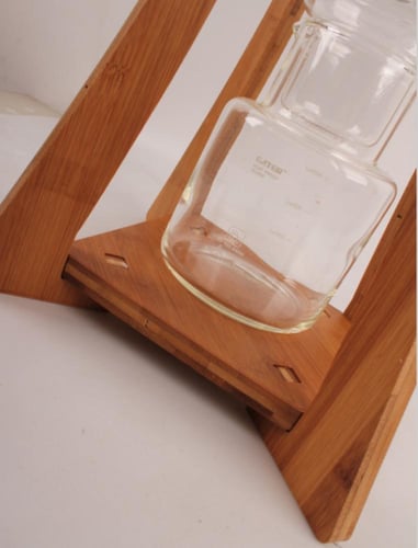 صانع قهوة مثلجة بالتنقيط