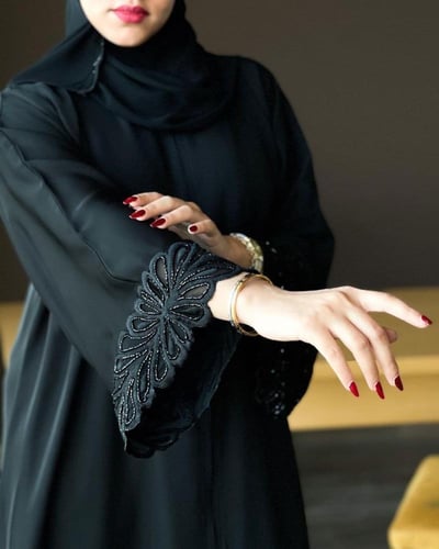 عباية افنان