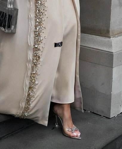 عبايه صيفيه ملونه