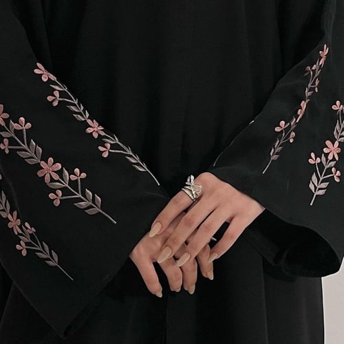 عبايا عمليه صيفيه