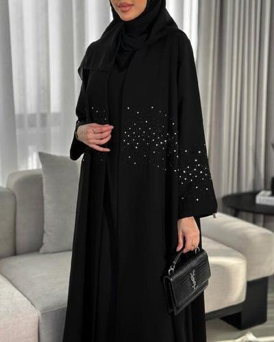 عبايه عمليه