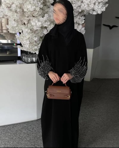 عباية لاناء