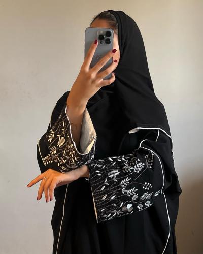 عبايا مناسبه للدوام