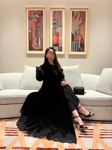 عباية شموخ مخمل