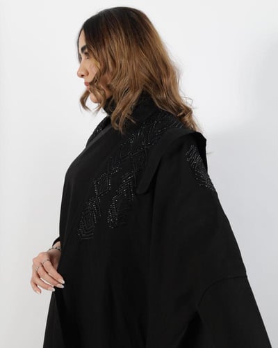 عبايا صيفيه عمليه