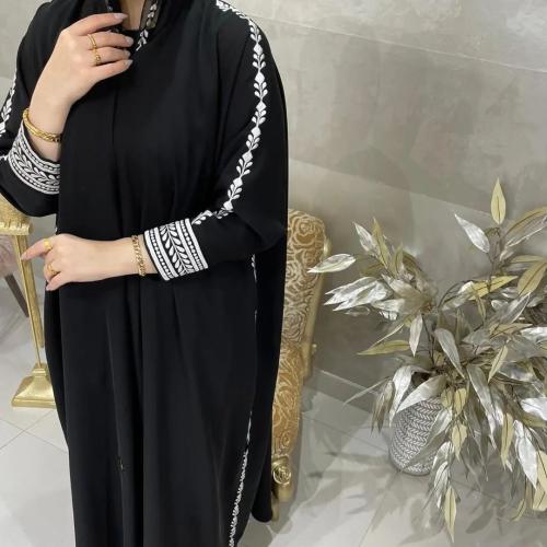 عبايا عمليه صيفيه