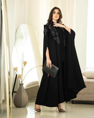 العبايه الأكثر طلباً 55