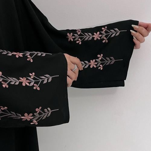 عبايا عمليه صيفيه