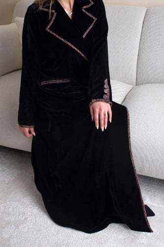 عباية مخمل مع كشميري