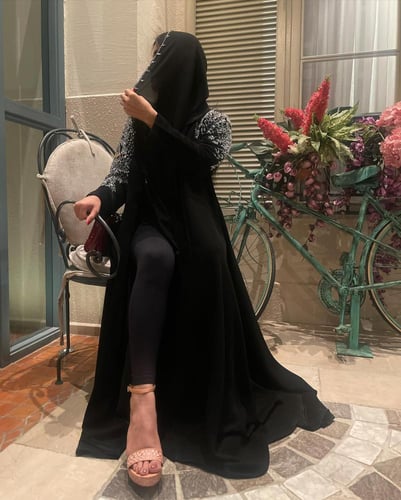 عبايا عمليه صيفيه