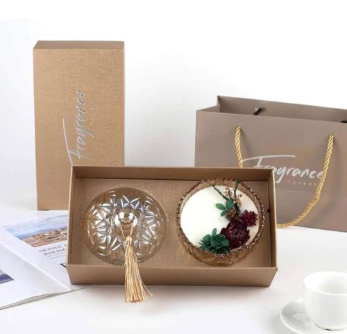 شمعة عطرية في صندوق هدايا علاج بالروائح العطرية