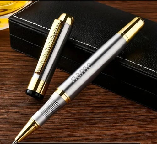 قلم فاخر مع طباعة الاسم