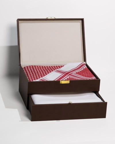 بكج هدية العيد (قطعة قماش وشماغ من اختيارك)