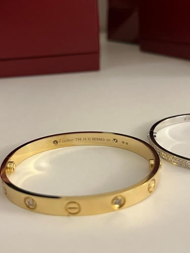 اسوارة اللوف العريضه 8 الماسات