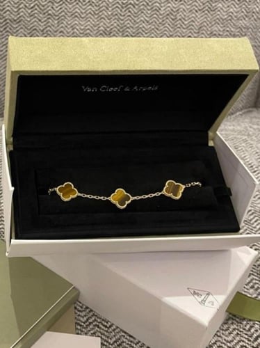 اسوارة فينتاج الامبرا