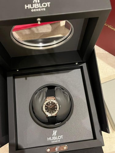 ساعة هوبلوت 33mm بدايموند