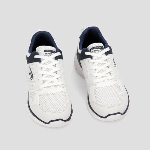 حذاء كاجوال رياضي أبيض مريح ماركة فيكتور كلارك