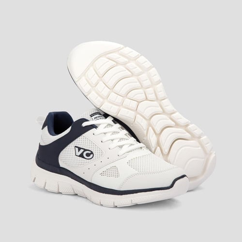 حذاء كاجوال رياضي أبيض مريح ماركة فيكتور كلارك