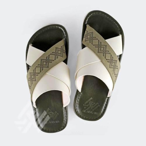 نعال رجالي مطرز جلد ابيض ورمادي