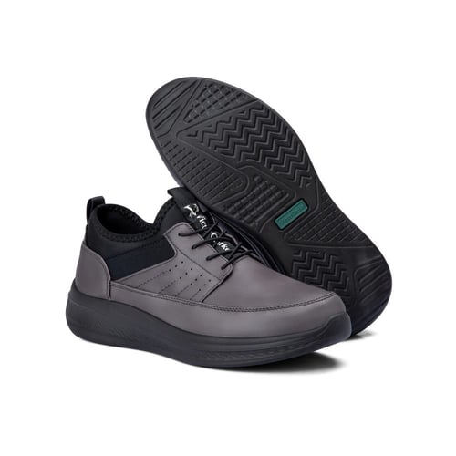 حذاء كاجوال جلد طبي من فيكتور كلارك - رمادي فاتح