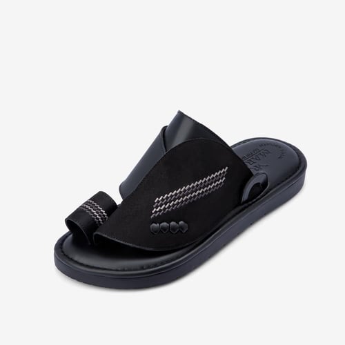 حذاء شرقي إيطالي أسود مطرز طبي